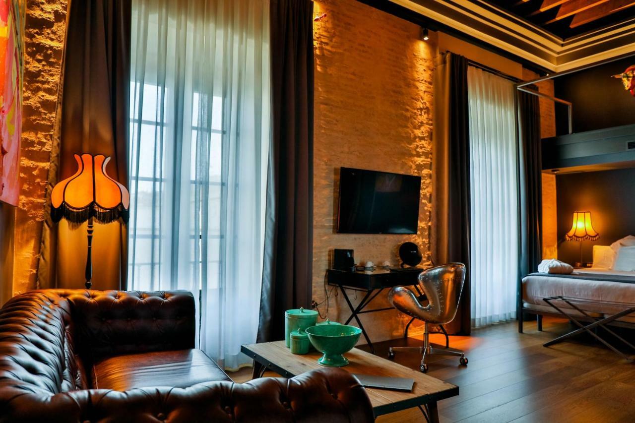 Hotel Lobby Sevilla Dış mekan fotoğraf Suite